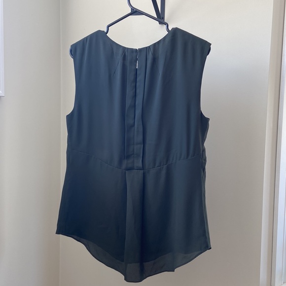 RW&Co Sleeveless Blouse - M - Picture 4 of 8